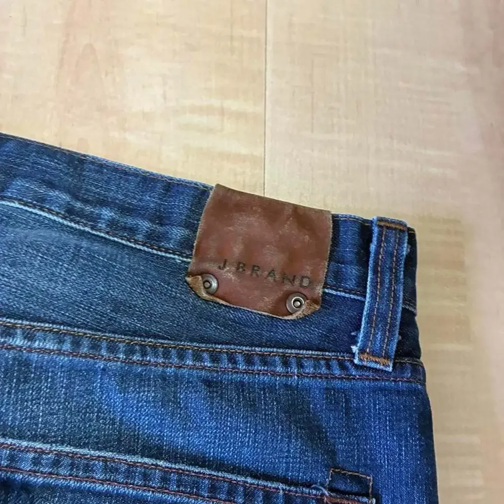 J Brand Walker Relaxed Straight Jeans Dark Wash 33x31